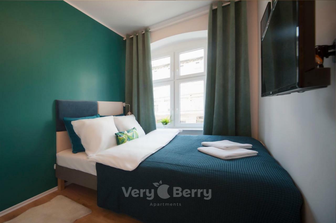 Very Berry - Glogowska 35A - Mtp Apartments - Self Check In 24H Poznan Exterior photo