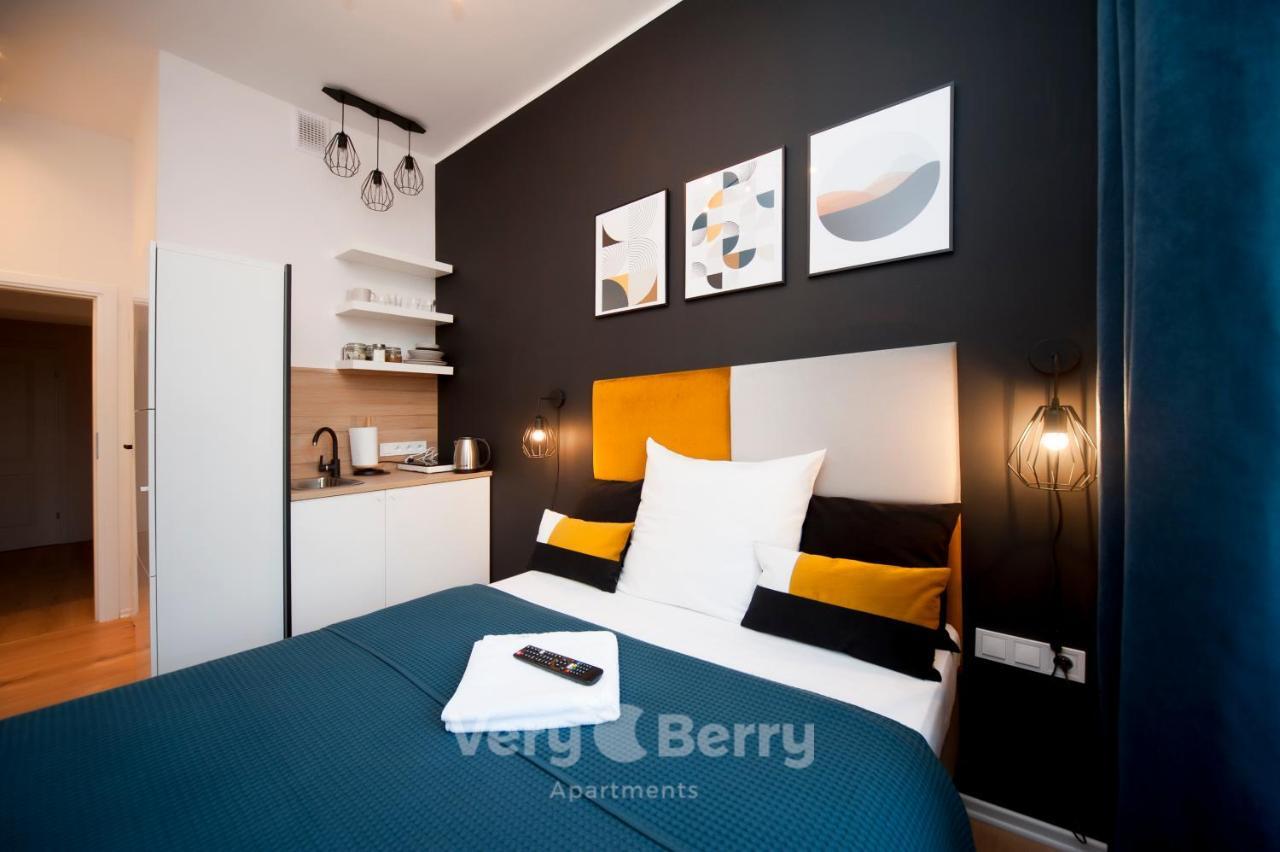 Very Berry - Glogowska 35A - Mtp Apartments - Self Check In 24H Poznan Exterior photo